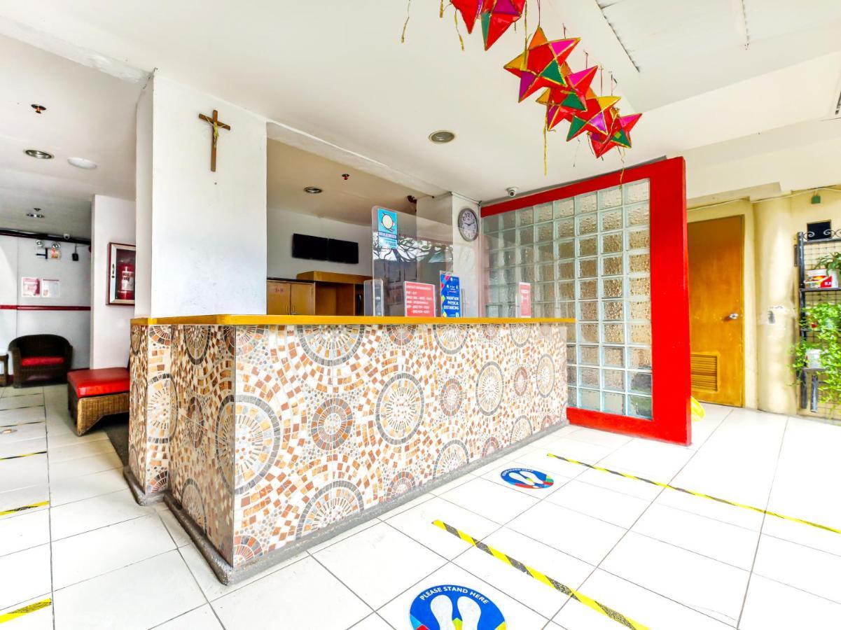 Oyo 842 City Smiles Apartelle San Juan  Eksteriør bilde
