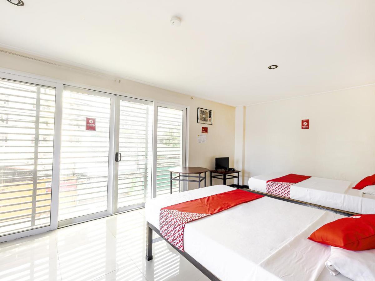 Oyo 842 City Smiles Apartelle San Juan  Eksteriør bilde